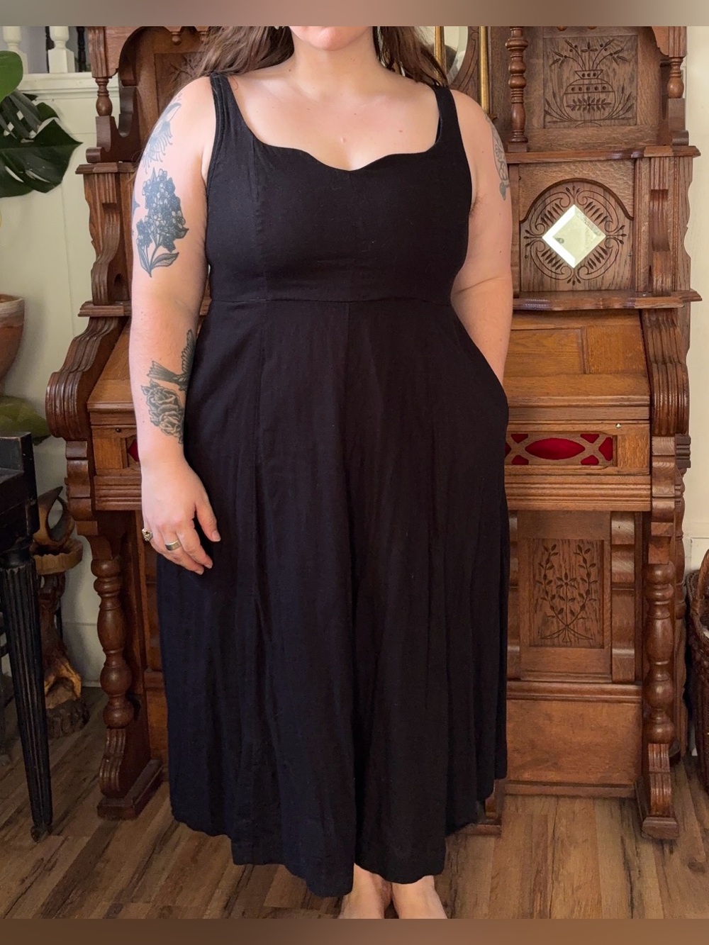 Old Navy Linen/Rayon Black Dress